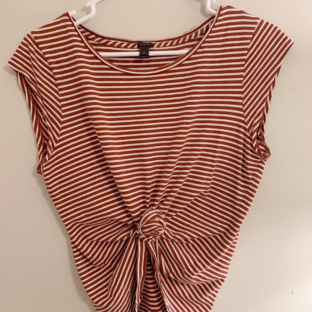 Cute everyday tee!